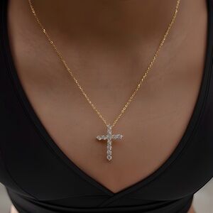 Cross Pendant Necklace